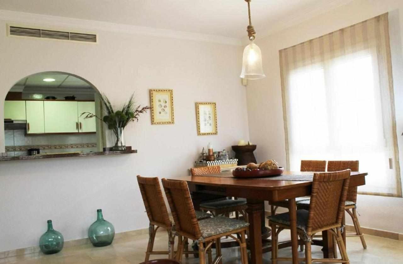 Apartamento De Lujo En La Playa Олива Екстериор снимка